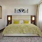 Iris Porsche & Restaurant 4* Mondsee