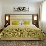 Iris Porsche & Restaurant 4* Mondsee
