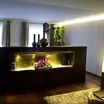 Iris Porsche & Restaurant