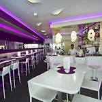 Iris Porsche & Restaurant