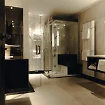 Iris Porsche & Restaurant Mondsee