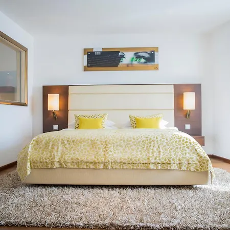 Hotel Iris Porsche & Restaurant Mondsee