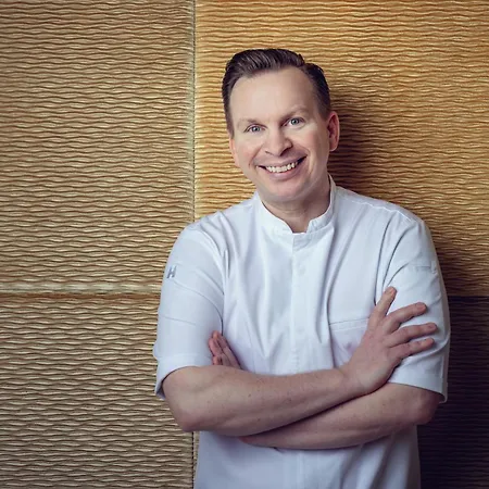 Iris Porsche & Restaurant