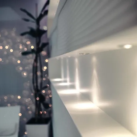 Iris Porsche & Restaurant ホテル 4*