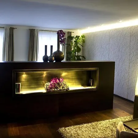 Iris Porsche & Restaurant