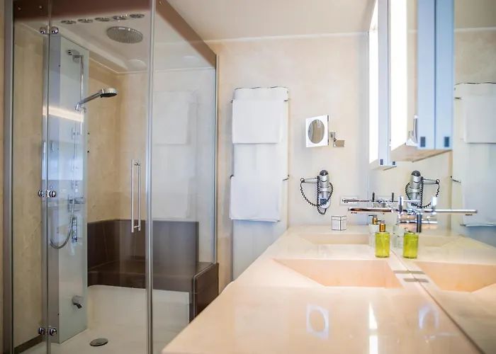 Iris Porsche & Restaurant