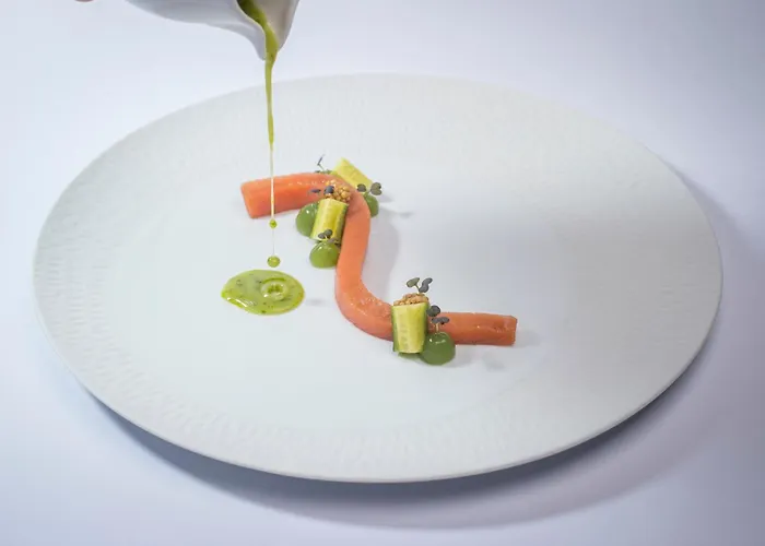 Отель Iris Porsche & Restaurant Мондзее