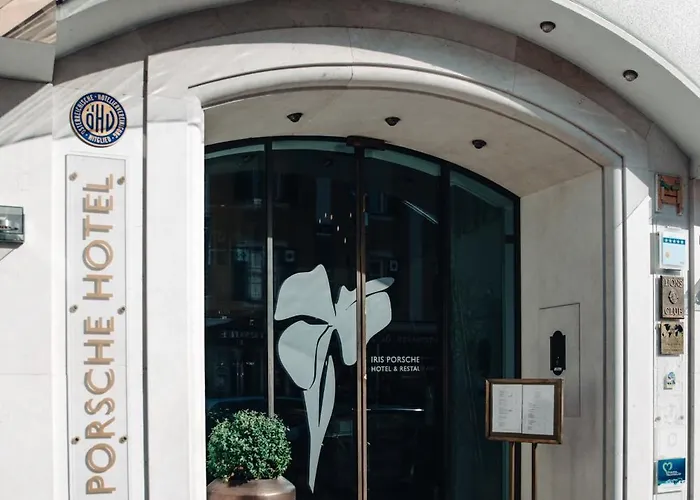 Ξενοδοχείο Iris Porsche & Restaurant 4*