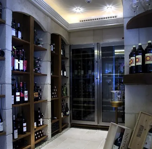 Ξενοδοχείο Iris Porsche & Restaurant