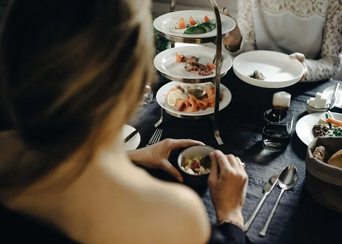 Отель Iris Porsche & Restaurant Мондзее