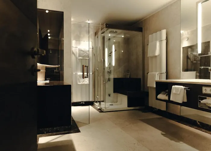 Iris Porsche & Restaurant Mondsee