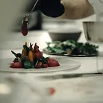 ホテル Iris Porsche & Restaurant 4*