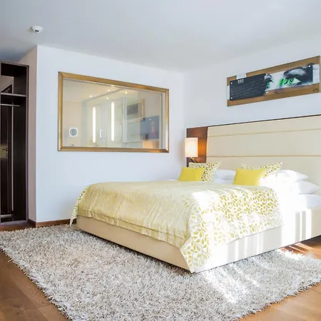 Hotel Iris Porsche & Restaurant Mondsee