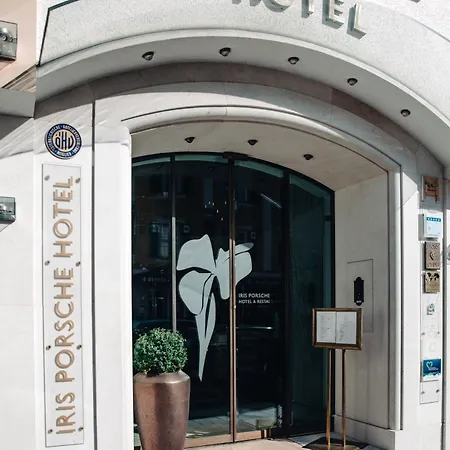 Hotel Iris Porsche & Restaurant 4*