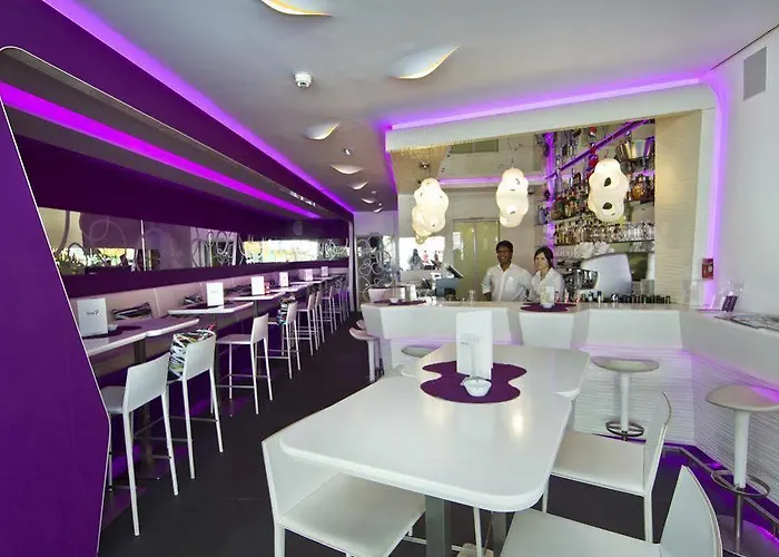 Iris Porsche & Restaurant