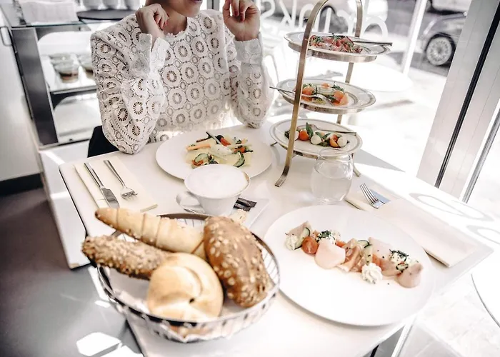 Iris Porsche & Restaurant Mondsee